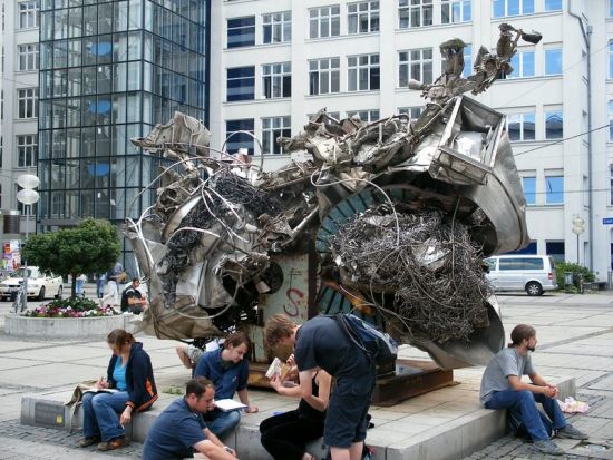 sculpture Frank Stella